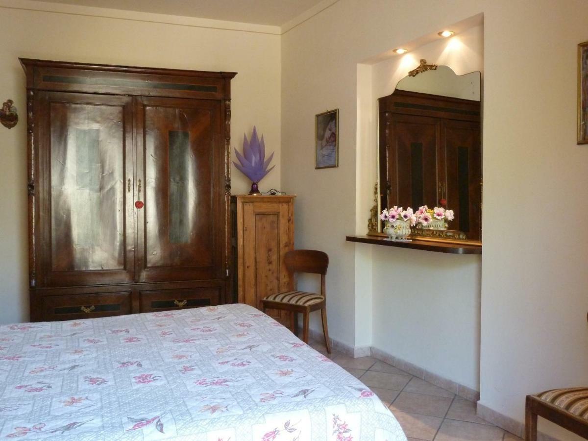 La Casina Nel Cuore Di Apartment *